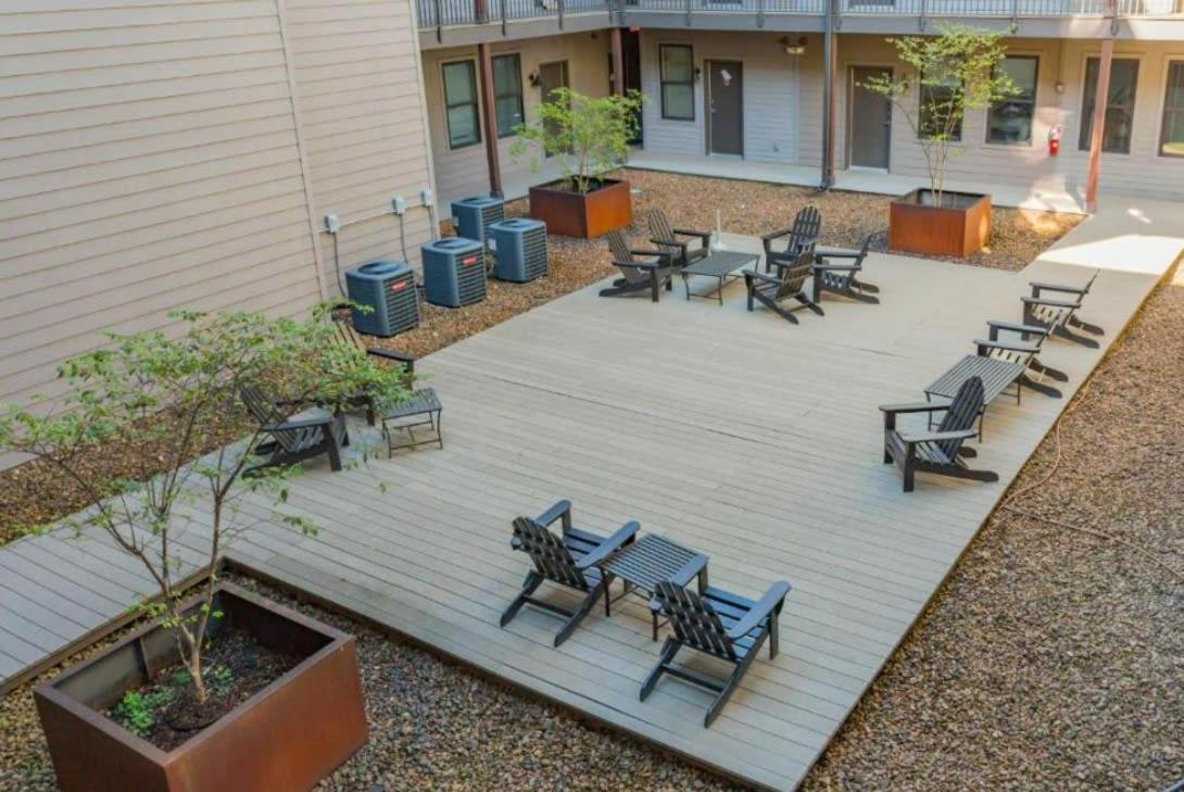 Cozysuites Music Row Bold 1Br W Free Parking Νάσβιλ Εξωτερικό φωτογραφία