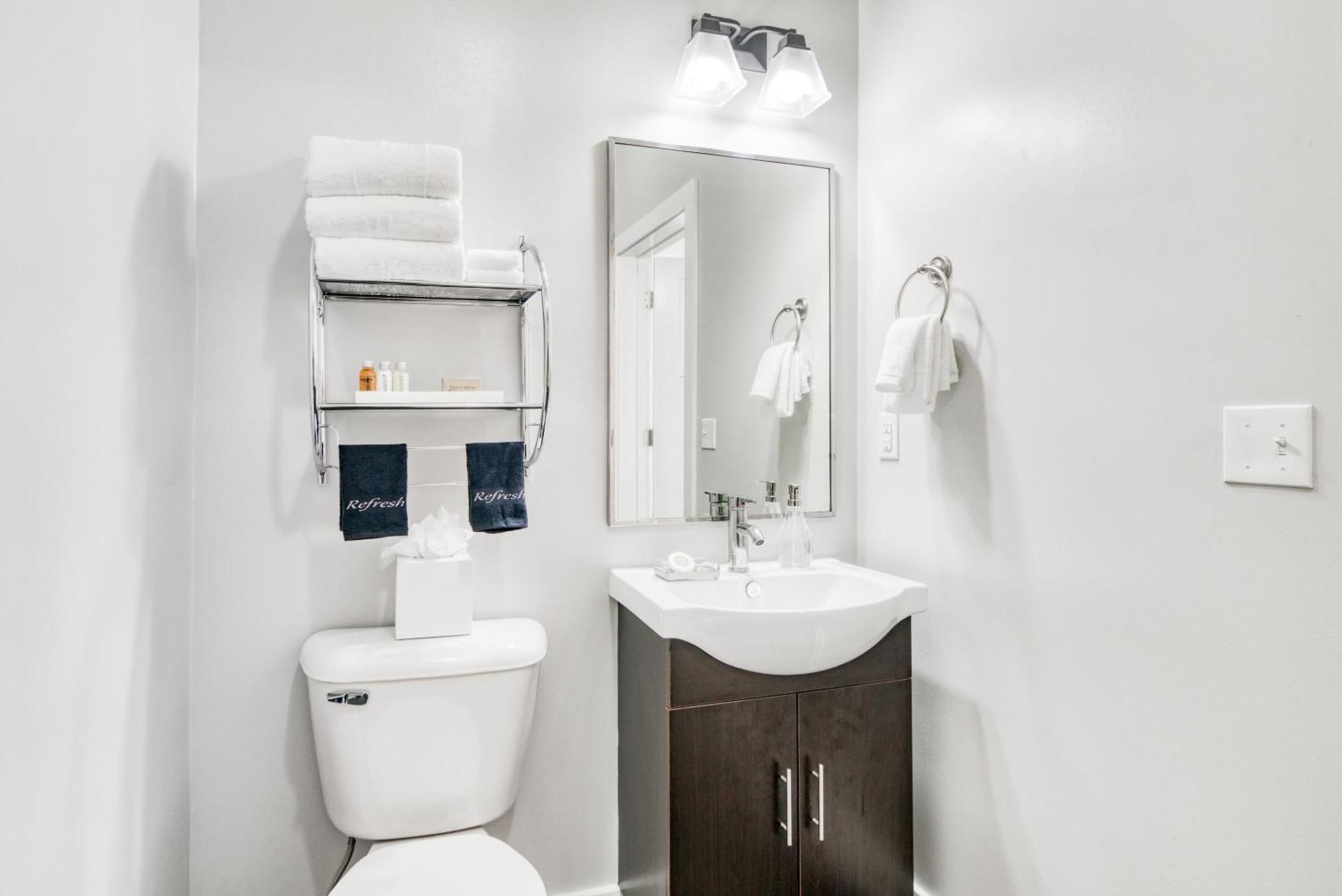Cozysuites Music Row Bold 1Br W Free Parking Νάσβιλ Εξωτερικό φωτογραφία
